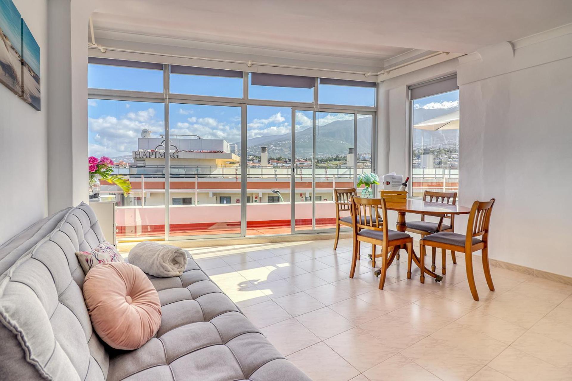 Spacious Penthouse With King-Size Bed, Huge Terrace, Ocean & Teide View Puerto de la Cruz  Exterior foto