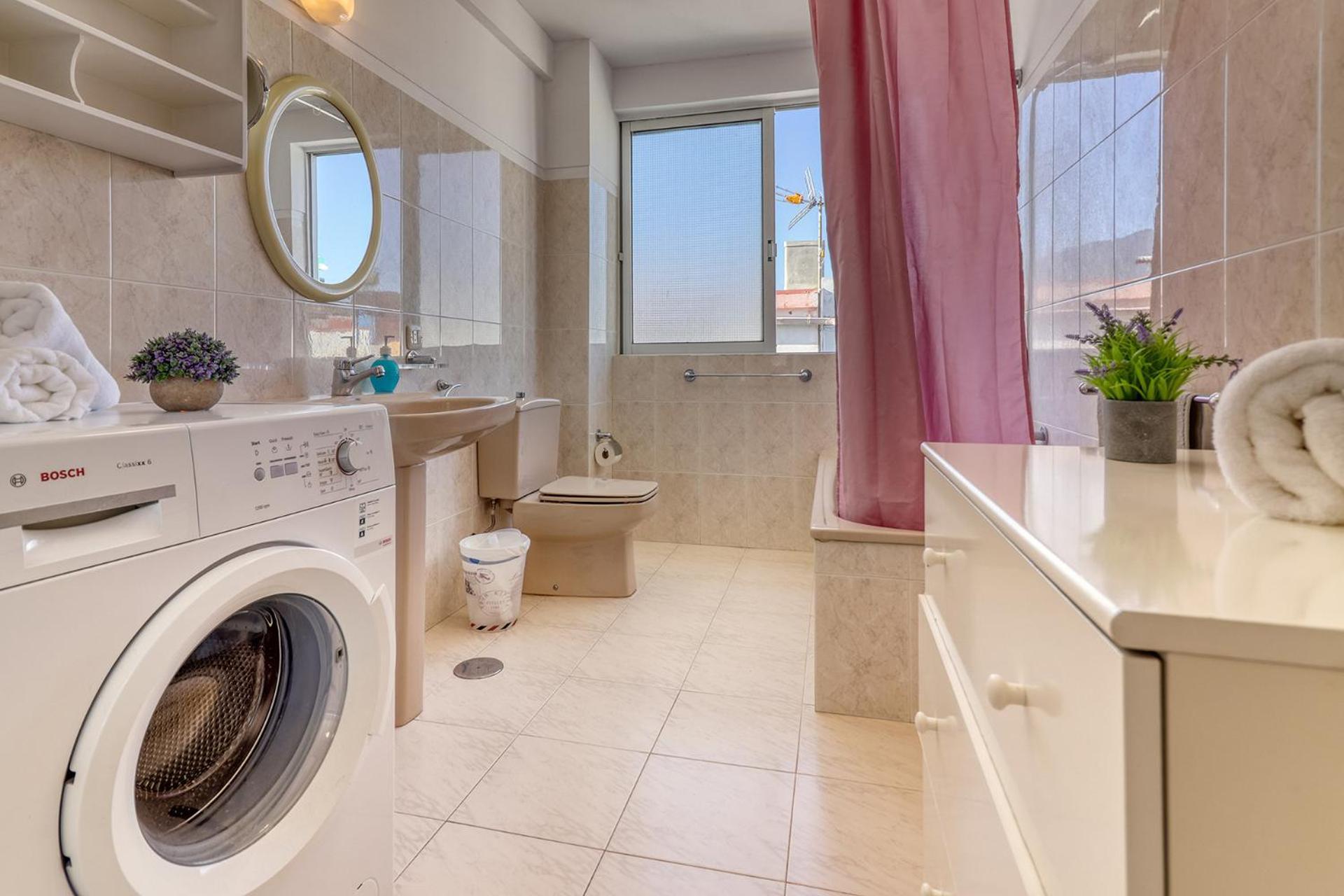 Spacious Penthouse With King-Size Bed, Huge Terrace, Ocean & Teide View Puerto de la Cruz  Exterior foto