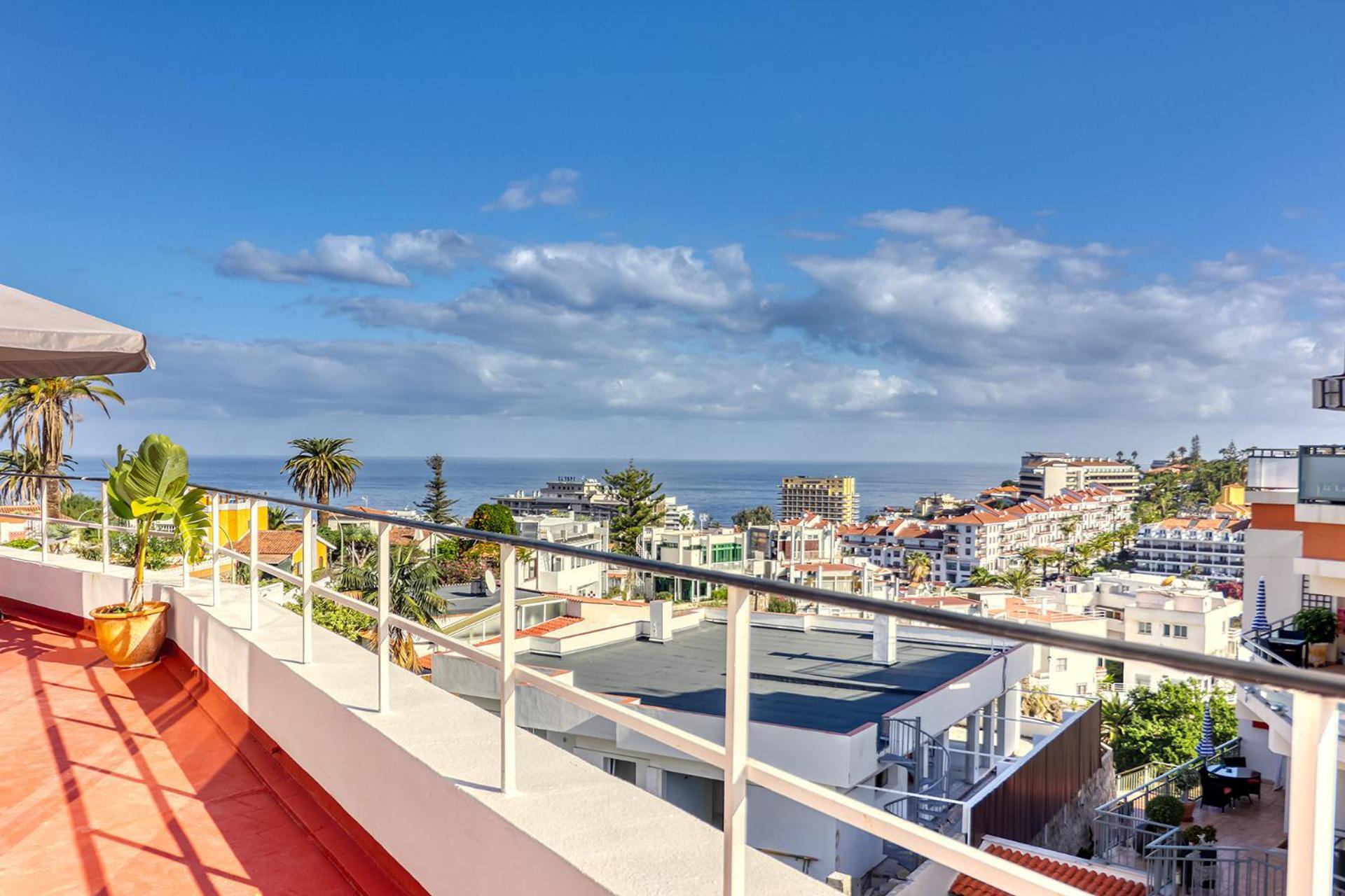 Spacious Penthouse With King-Size Bed, Huge Terrace, Ocean & Teide View Puerto de la Cruz  Exterior foto